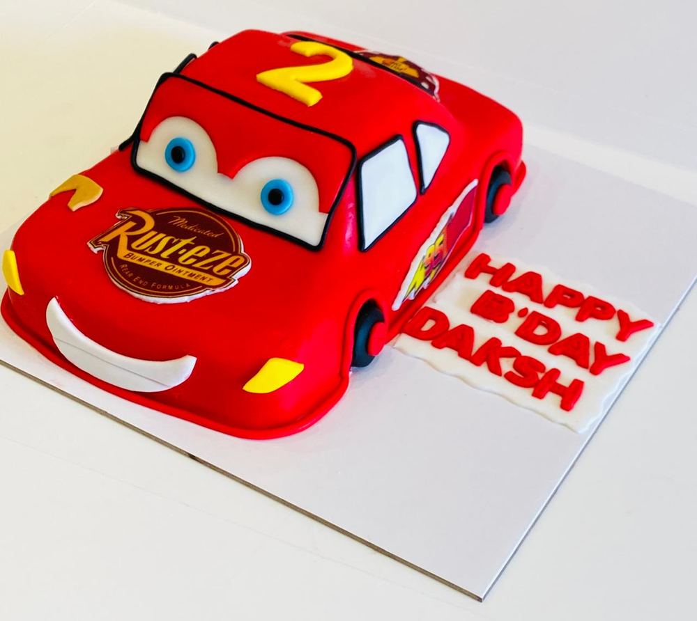 Lightning McQueen Cake